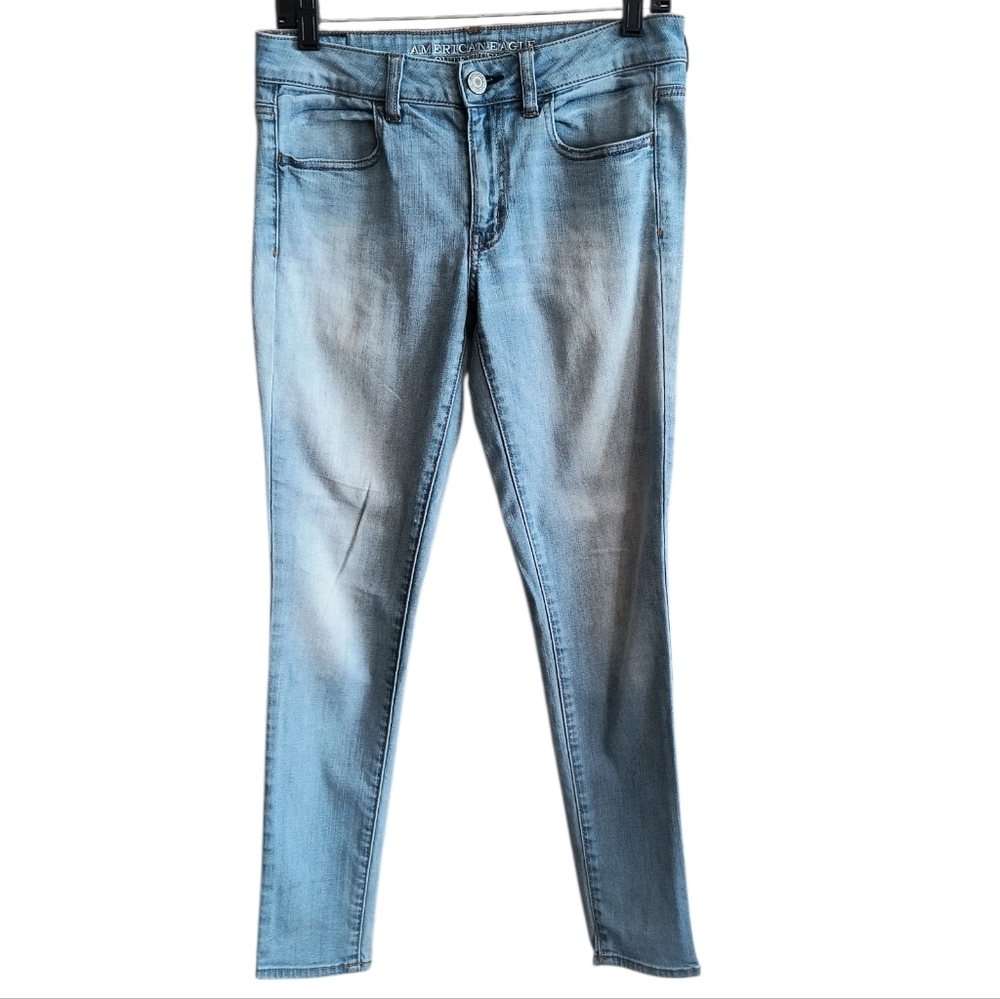 American Eagle Outfitters Light Wash Jeggings Size 8 - Picture 3 of 7